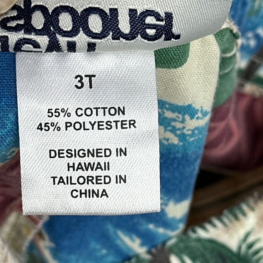Reyn Spooner Shorts Unisex 3T Colorful Hawaiian Christmas Mele Kalikimaka‎ Santa
